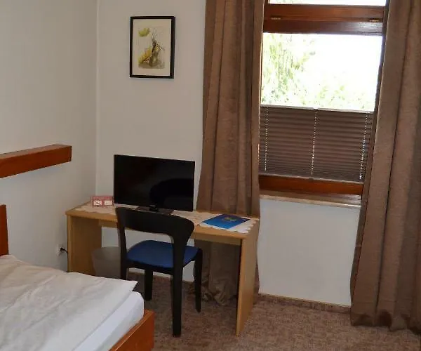 Hofreit Am Bierkeller Gasthuis Kehl